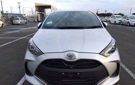 Toyota Yaris, 2020 год, 1 650 000 рублей, 7 фотография