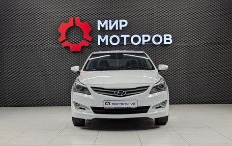Hyundai Solaris II рестайлинг, 2015 год, 999 000 рублей, 2 фотография