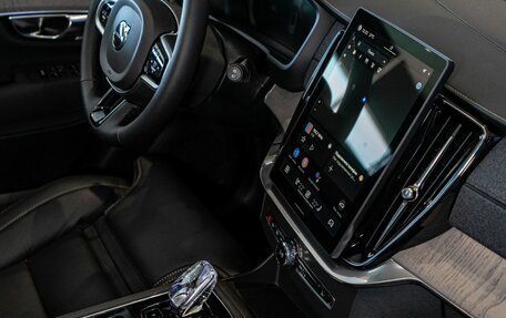 Volvo XC90 II рестайлинг, 2025 год, 14 000 000 рублей, 16 фотография