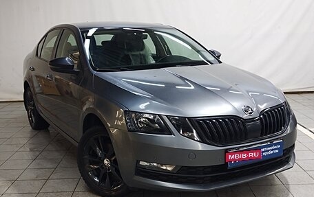 Skoda Octavia, 2018 год, 1 250 000 рублей, 2 фотография