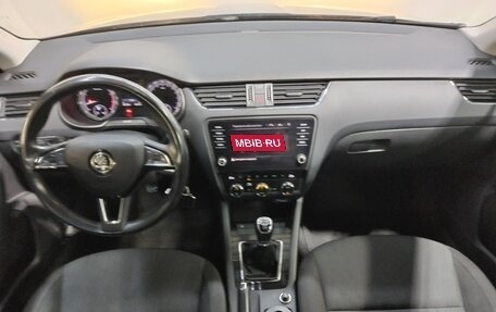 Skoda Octavia, 2018 год, 1 250 000 рублей, 8 фотография