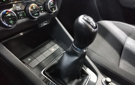 Skoda Octavia, 2018 год, 1 250 000 рублей, 14 фотография