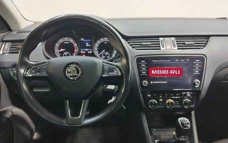 Skoda Octavia, 2018 год, 1 250 000 рублей, 9 фотография