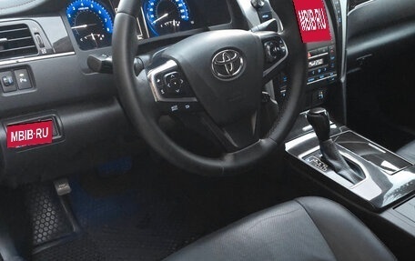 Toyota Camry, 2016 год, 1 635 000 рублей, 12 фотография