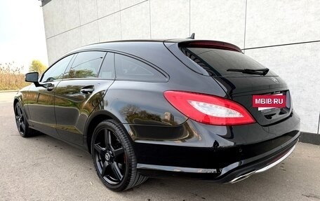 Mercedes-Benz CLS, 2013 год, 2 400 000 рублей, 5 фотография