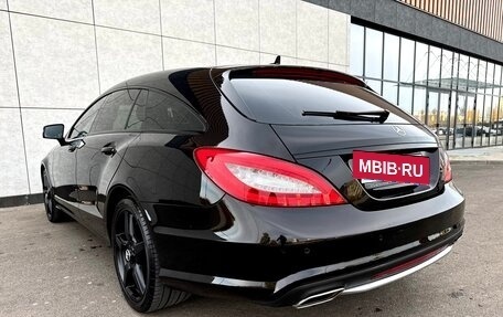 Mercedes-Benz CLS, 2013 год, 2 400 000 рублей, 9 фотография