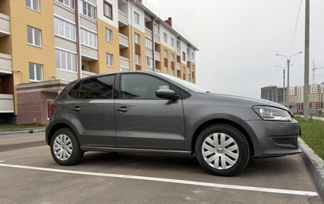 Volkswagen Polo VI (EU Market), 2010 год, 550 000 рублей, 3 фотография