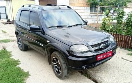 Chevrolet Niva I рестайлинг, 2015 год, 800 000 рублей, 1 фотография