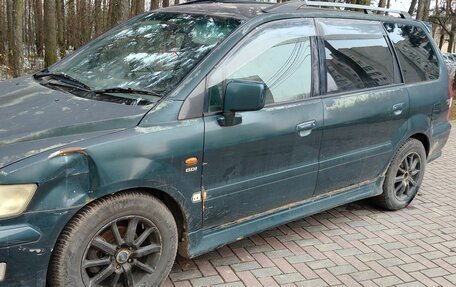 Mitsubishi Chariot III, 1999 год, 140 000 рублей, 1 фотография