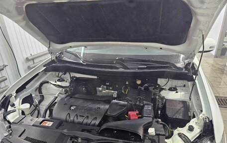 Mitsubishi Outlander III рестайлинг 3, 2014 год, 1 450 000 рублей, 9 фотография