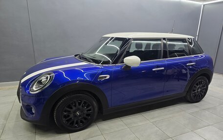 MINI Hatch, 2019 год, 2 100 000 рублей, 8 фотография