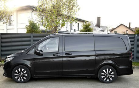 Mercedes-Benz V-Класс, 2024 год, 9 950 000 рублей, 9 фотография