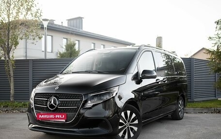Mercedes-Benz V-Класс, 2024 год, 9 950 000 рублей, 5 фотография
