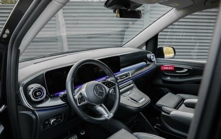 Mercedes-Benz V-Класс, 2024 год, 9 950 000 рублей, 19 фотография