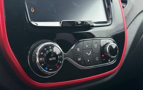 Renault Kaptur I рестайлинг, 2018 год, 1 395 000 рублей, 25 фотография