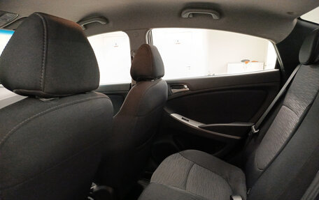 Hyundai Solaris II рестайлинг, 2016 год, 929 000 рублей, 16 фотография