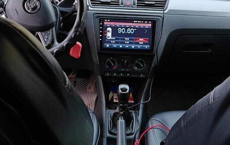 Skoda Rapid I, 2018 год, 1 050 000 рублей, 11 фотография