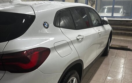 BMW X2, 2021 год, 2 600 000 рублей, 10 фотография