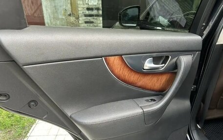 Infiniti FX II, 2010 год, 1 880 000 рублей, 3 фотография