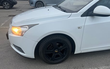 Chevrolet Cruze II, 2011 год, 700 000 рублей, 3 фотография