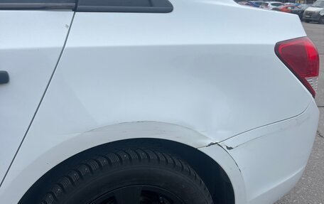 Chevrolet Cruze II, 2011 год, 700 000 рублей, 5 фотография