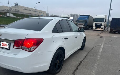 Chevrolet Cruze II, 2011 год, 700 000 рублей, 6 фотография