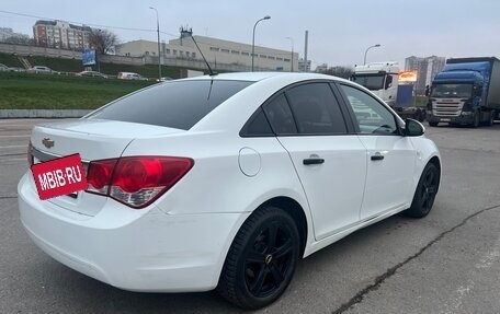 Chevrolet Cruze II, 2011 год, 700 000 рублей, 8 фотография