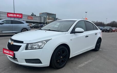 Chevrolet Cruze II, 2011 год, 700 000 рублей, 24 фотография