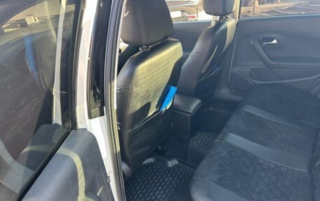 Volkswagen Polo VI (EU Market), 2016 год, 900 000 рублей, 4 фотография