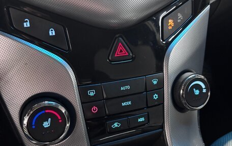 Chevrolet Cruze II, 2012 год, 610 000 рублей, 7 фотография