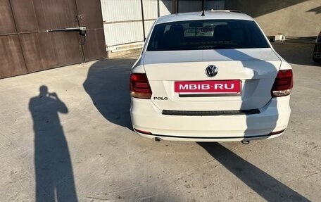 Volkswagen Polo VI (EU Market), 2016 год, 900 000 рублей, 2 фотография