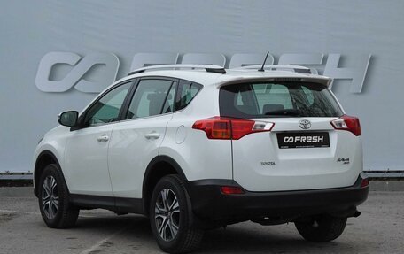 Toyota RAV4, 2015 год, 2 320 000 рублей, 2 фотография