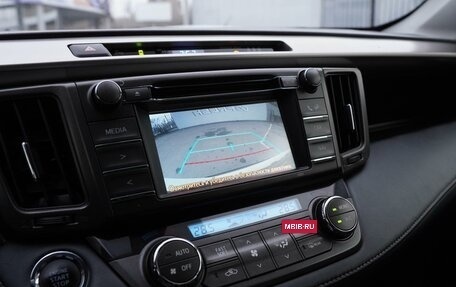 Toyota RAV4, 2015 год, 2 320 000 рублей, 18 фотография