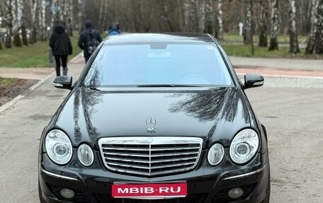 Mercedes-Benz E-Класс, 2004 год, 1 350 000 рублей, 1 фотография