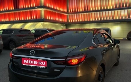 Mazda 6, 2018 год, 1 600 000 рублей, 9 фотография