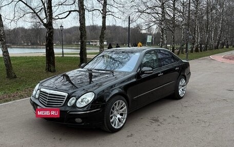 Mercedes-Benz E-Класс, 2004 год, 1 350 000 рублей, 3 фотография