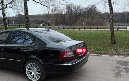 Mercedes-Benz E-Класс, 2004 год, 1 350 000 рублей, 5 фотография