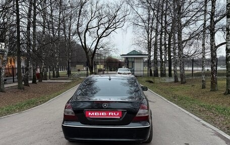 Mercedes-Benz E-Класс, 2004 год, 1 350 000 рублей, 6 фотография