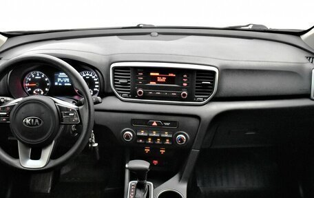 KIA Sportage IV рестайлинг, 2021 год, 2 195 000 рублей, 5 фотография