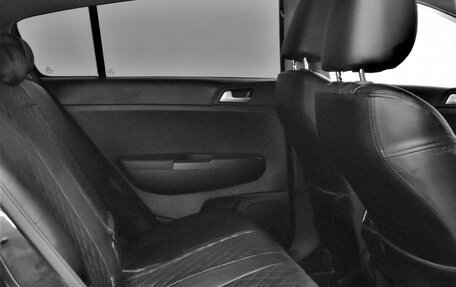 KIA Sportage IV рестайлинг, 2021 год, 2 195 000 рублей, 11 фотография