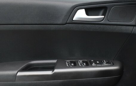 KIA Sportage IV рестайлинг, 2021 год, 2 195 000 рублей, 9 фотография