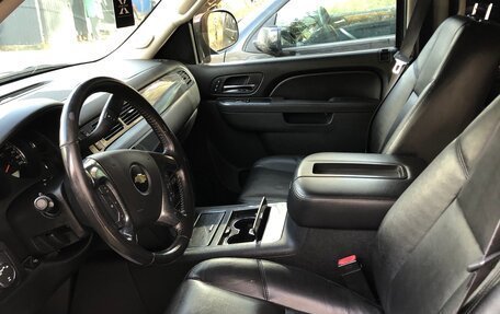 Chevrolet Tahoe III, 2012 год, 2 400 000 рублей, 5 фотография