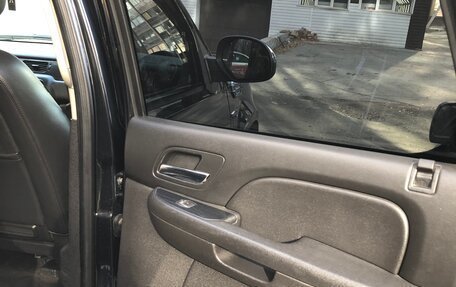 Chevrolet Tahoe III, 2012 год, 2 400 000 рублей, 8 фотография
