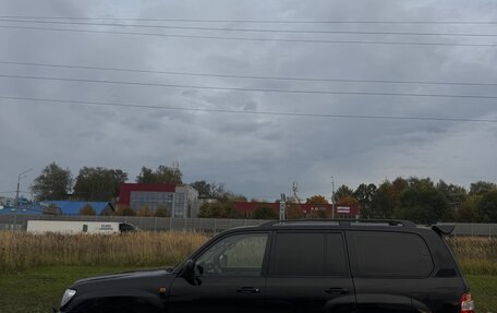 Toyota Land Cruiser 100 рестайлинг 2, 2006 год, 2 000 000 рублей, 7 фотография