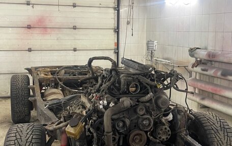 Toyota Land Cruiser 100 рестайлинг 2, 2006 год, 2 000 000 рублей, 17 фотография