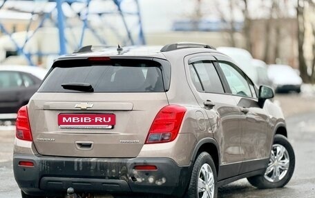 Chevrolet Tracker III, 2015 год, 590 000 рублей, 6 фотография