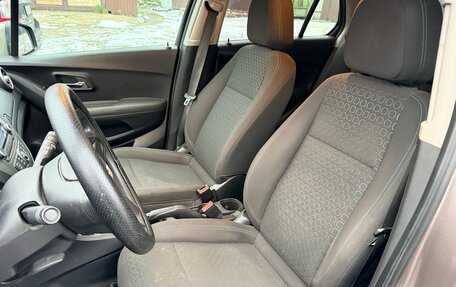 Chevrolet Tracker III, 2015 год, 590 000 рублей, 10 фотография