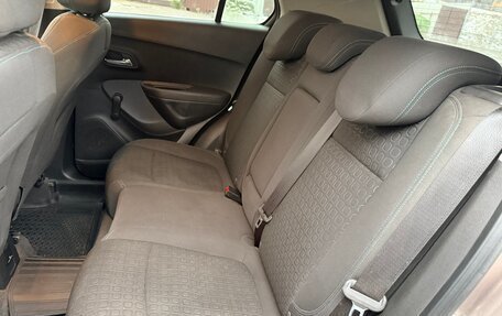 Chevrolet Tracker III, 2015 год, 590 000 рублей, 24 фотография