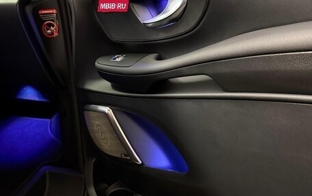 Mercedes-Benz V-Класс, 2019 год, 6 000 000 рублей, 7 фотография