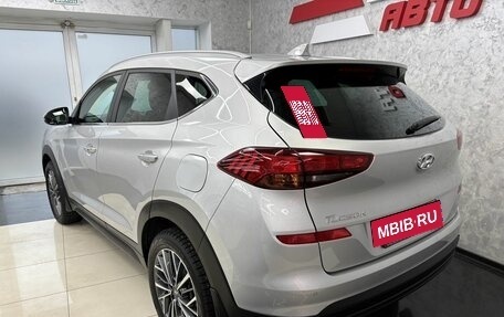 Hyundai Tucson III, 2019 год, 2 385 000 рублей, 3 фотография